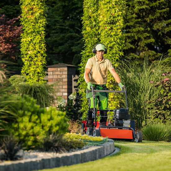 Fall Lawn Clean Up Service Final Lawn Mowing